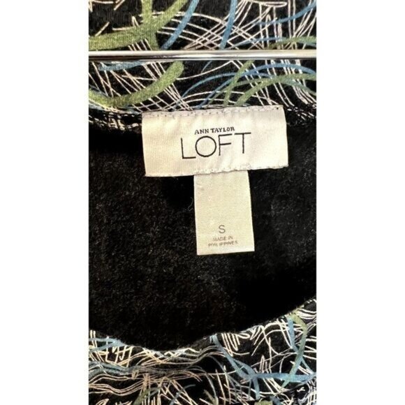 LOFT Women's Cap Sleeve Blouse‎ Pleat Neck Top - Picture 6 of 6